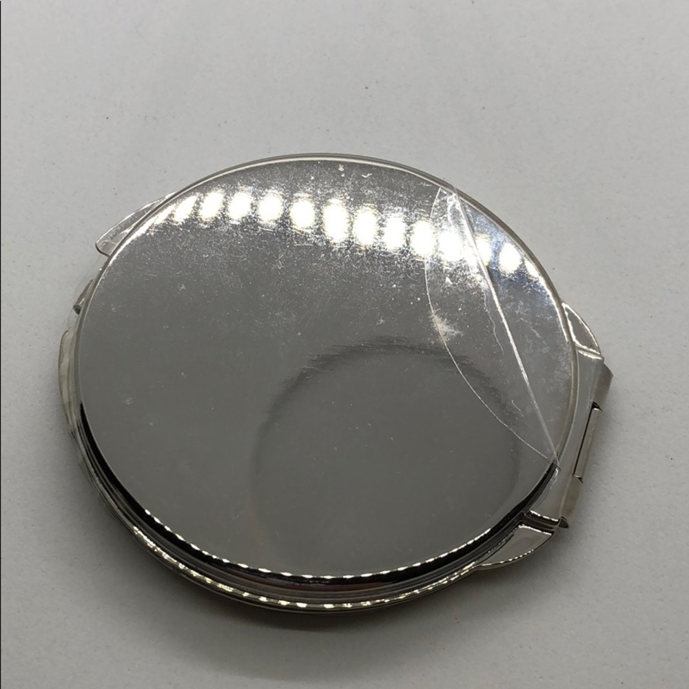 Butterfly Compact Mirror - Picture 4 of 5